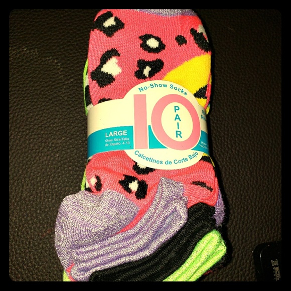 no show Accessories - 10 pair no show socks.